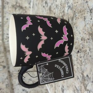 🎁 Xmas Gift: Black and Pink Bat Soft touch mug